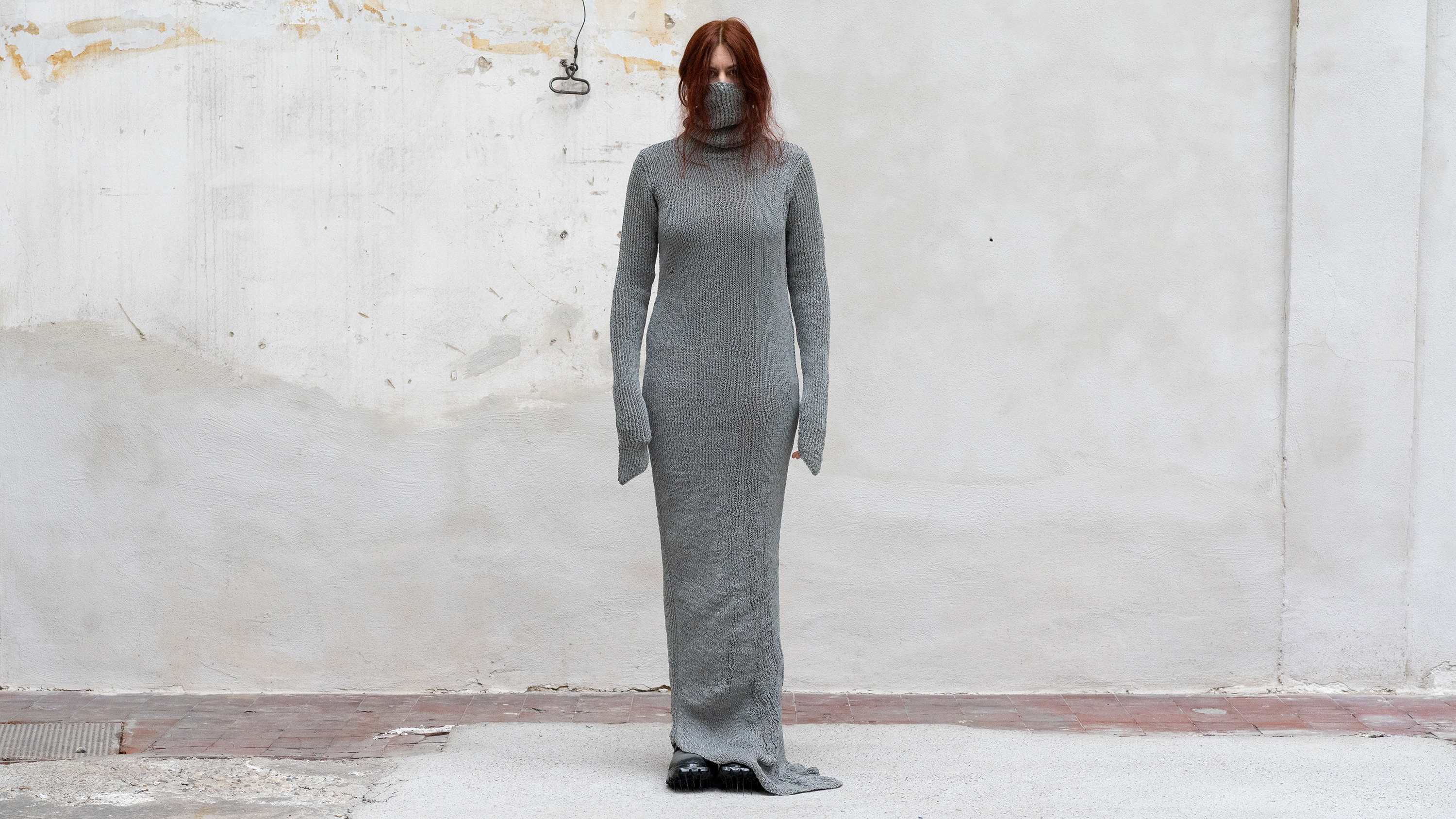 XPOSED KNIT TUNNELNECK GHOST DRESS